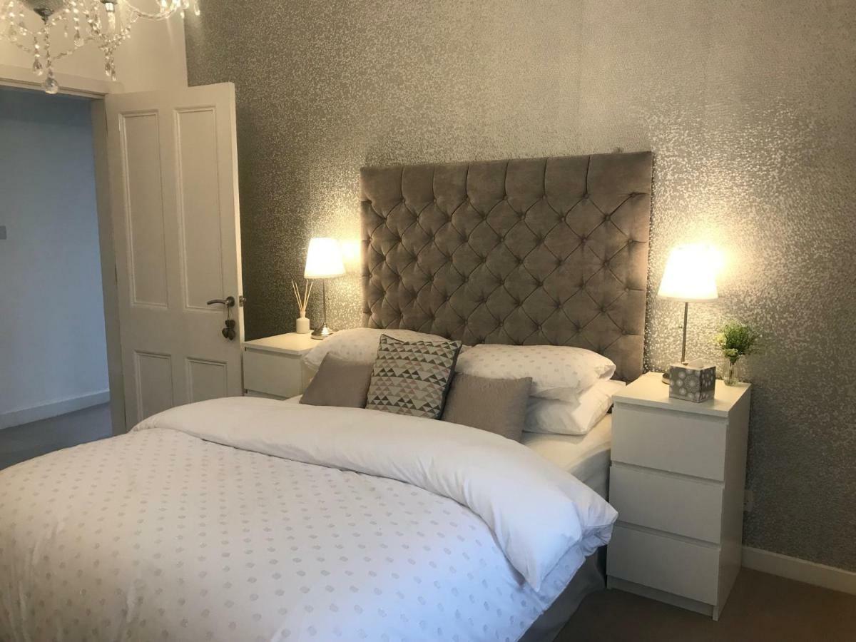 The Apartment 9 Comely Park Dunfermline Bagian luar foto