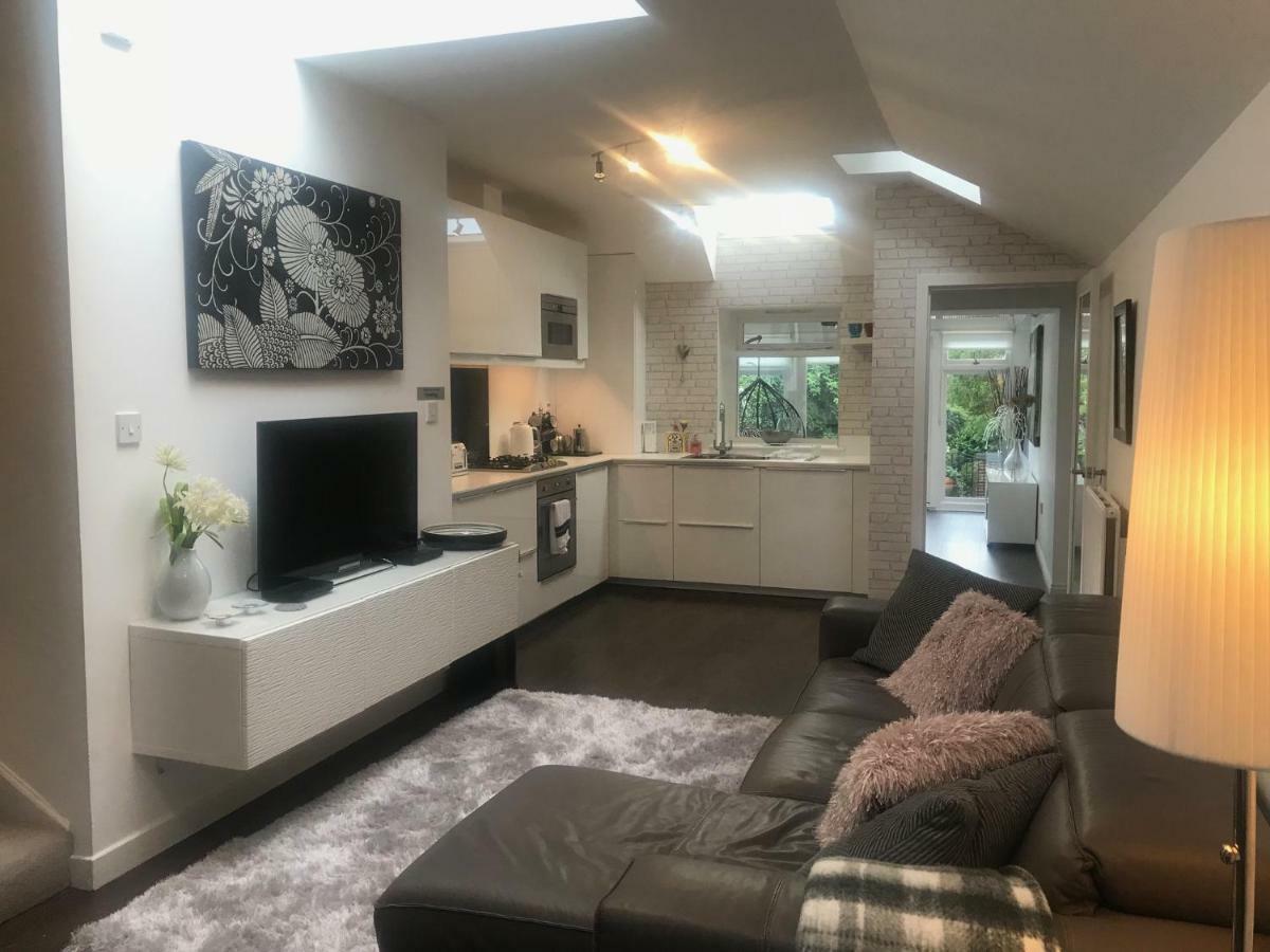 The Apartment 9 Comely Park Dunfermline Bagian luar foto